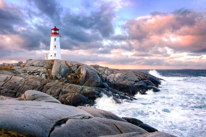 Halifax Shore Excursion: Peggy's Cove with the best of Halifax - Image 1