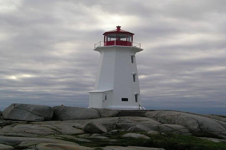 Halifax Shore Excursion: Peggy's Cove with the best of Halifax - Image 2