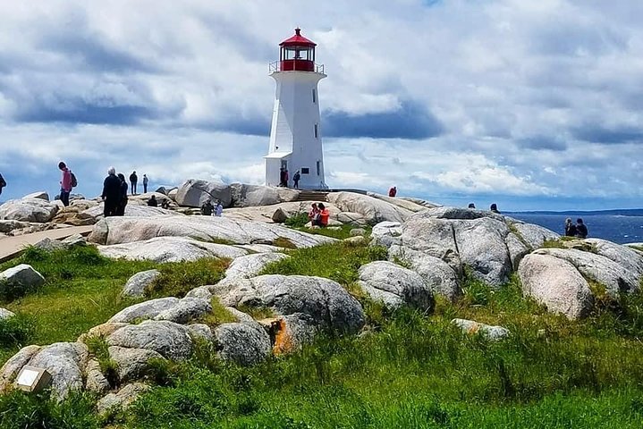 Peggy’s Cove & Halifax Historic Tour - Image 1