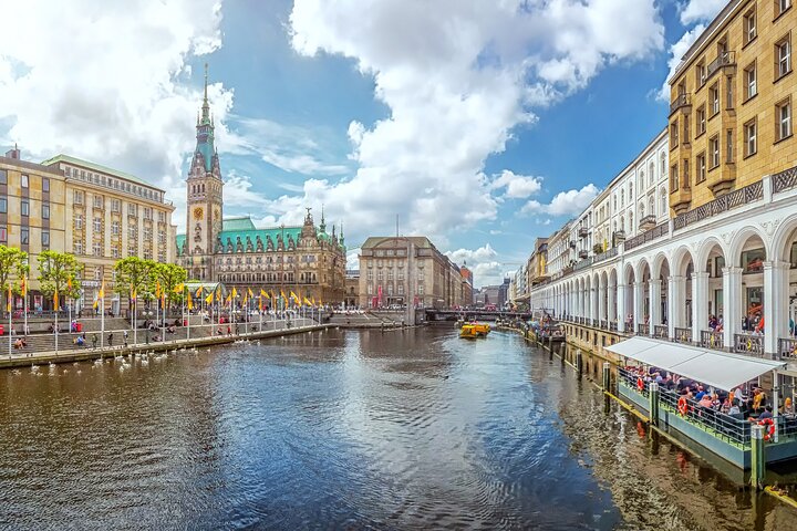"Highlights of Hamburg" Biketour - Image 5