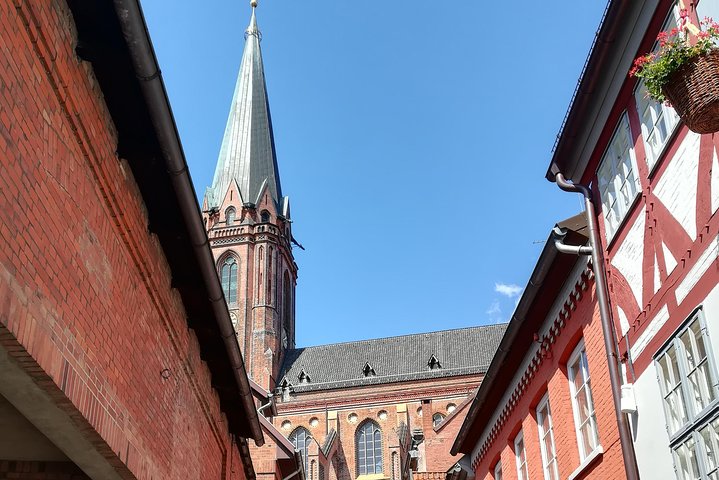 Luneburg Shore Excursion in Luxury Van - Image 1
