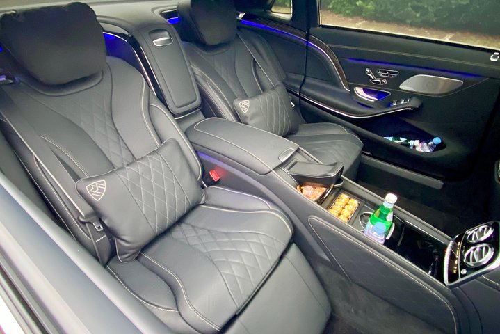 Private sightseeing tour with a luxury sedan - Mercedes-Maybach - Image 5