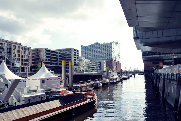 Speicherstadt and HafenCity Tour of Hamburg with German speaking guide - Image 1