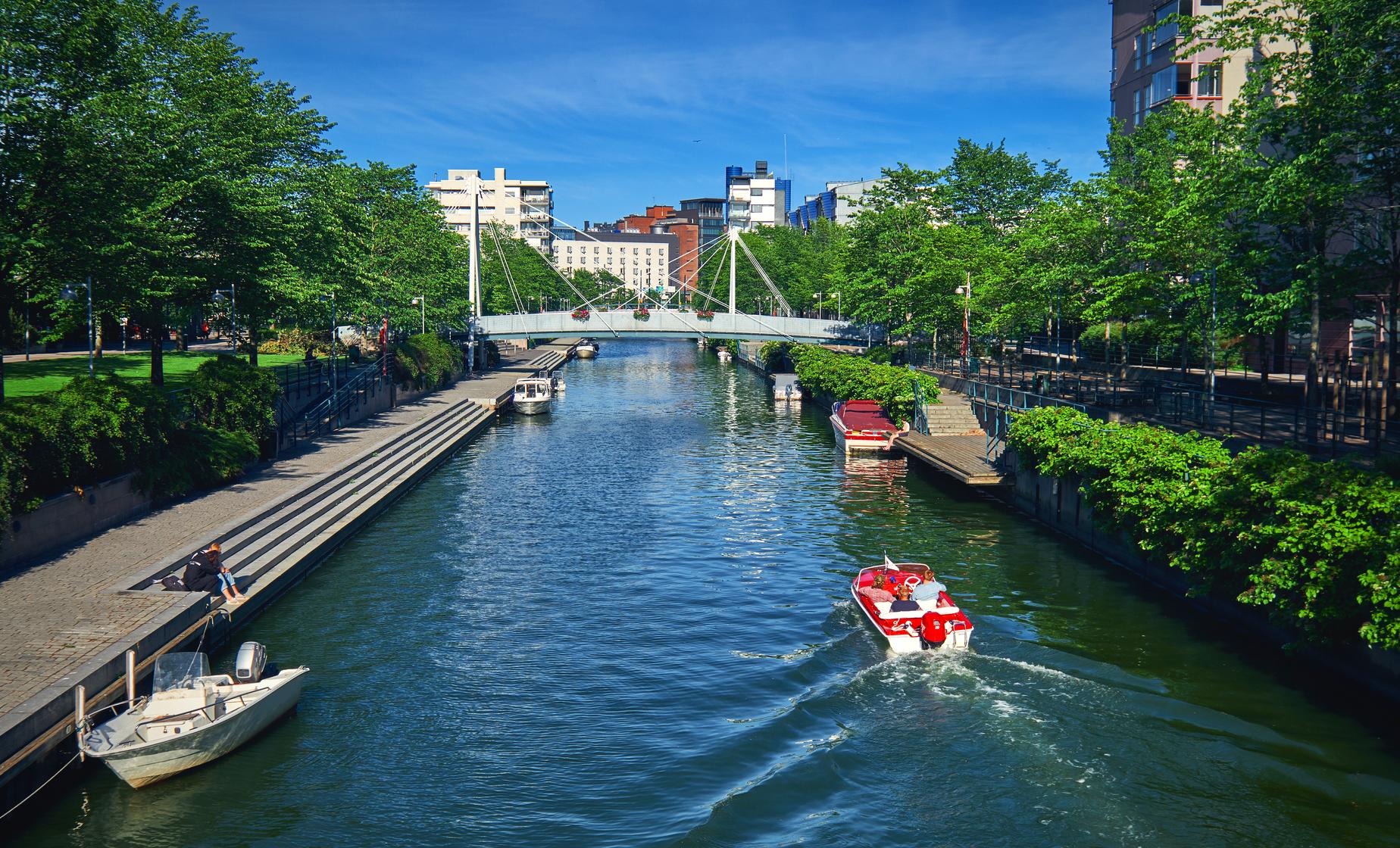 Helsinki Canal Cruise - Image 1