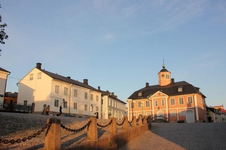 Helsinki City Tour and Old Capital Porvoo PRIVATE Tour by car - Image 4