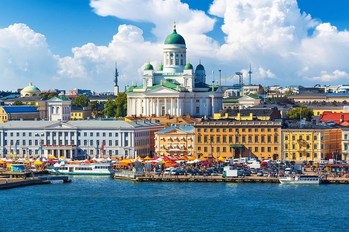 Helsinki City tour by VIP car with Private guide - Image 1