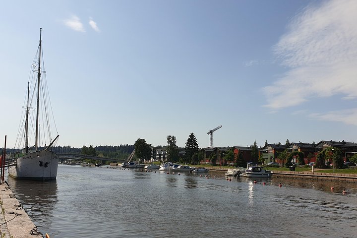 Helsinki private city tour and Porvoo old town by Luxury car - Image 4