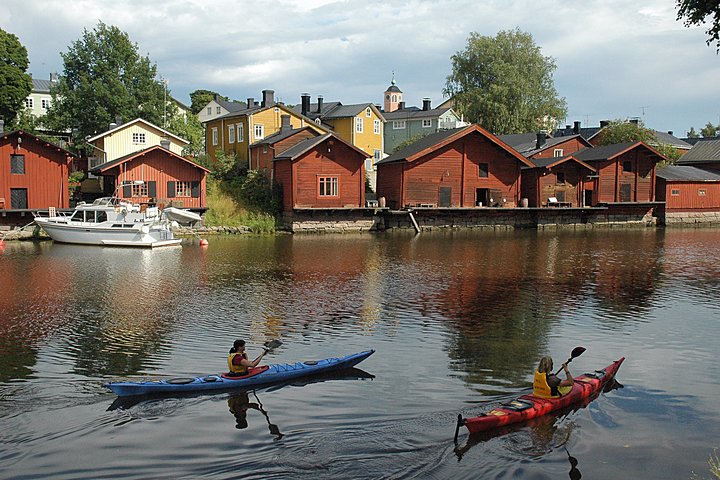 Private 4-hour tour to Porvoo from Helsinki with private pick up & drop off - Image 5