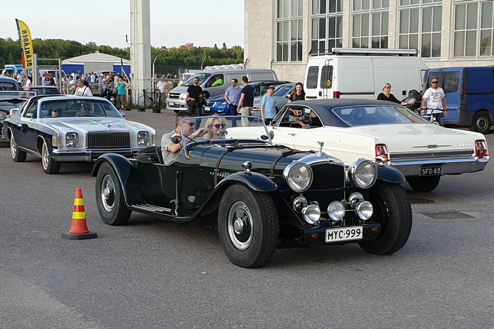Private guided Helsinki city tour by Premium car - Image 5