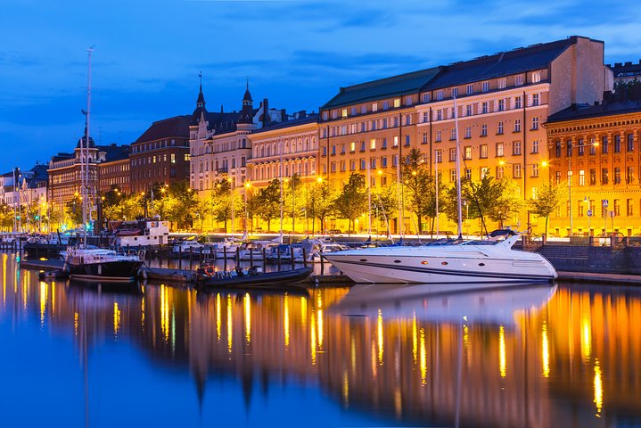Private Half-Day Helsinki Sightseeing Tour by Minivan - Image 4