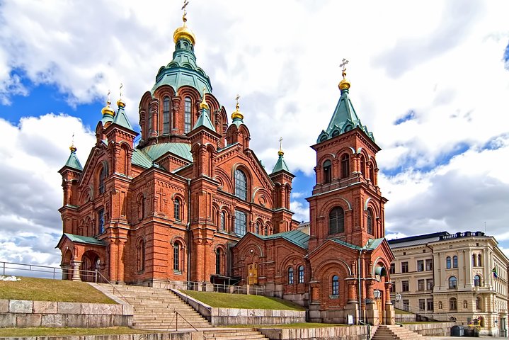 Private Half-Day Helsinki Sightseeing Tour by Minivan - Image 5