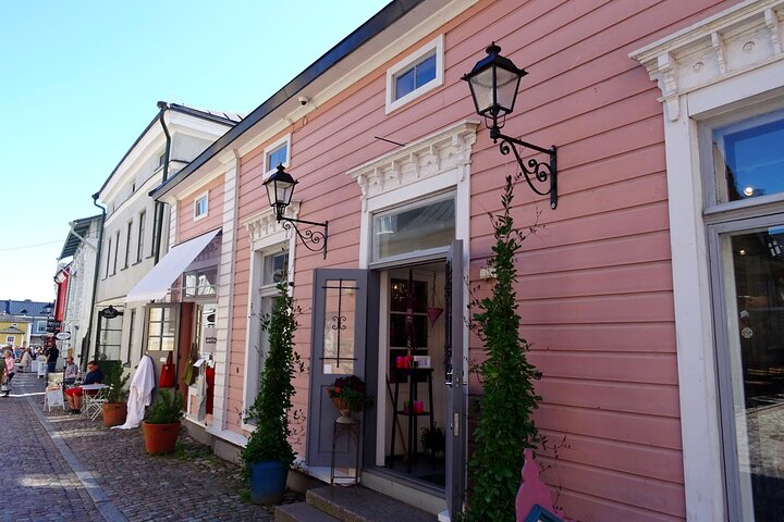 Private National Park and Porvoo Old Town tour from Helsinki - Image 3