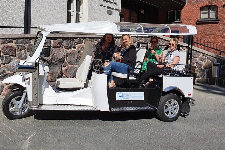 Private TukTuk guided Tour in Helsinki 2,5 hrs  - Image 3