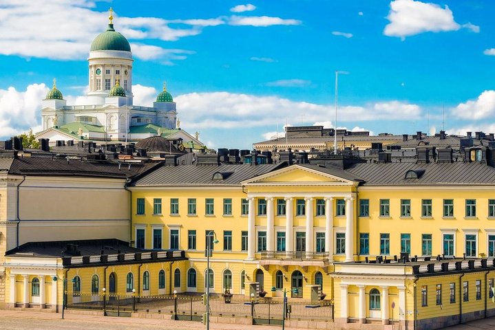 The Best of Helsinki on a Walk and Talk Private Tour - Image 4