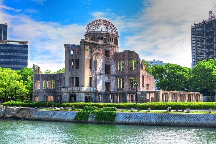 Hiroshima City 4hr Private Walking Tour with Licensed Guide - Image 1