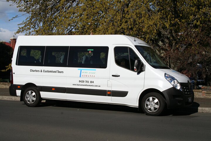 Charter a Bus - Image 3