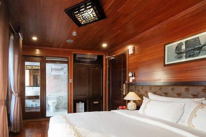 2 days 1 night at Best 4-Star Cruise with Private Balcony Cabin - Best Price - Image 2