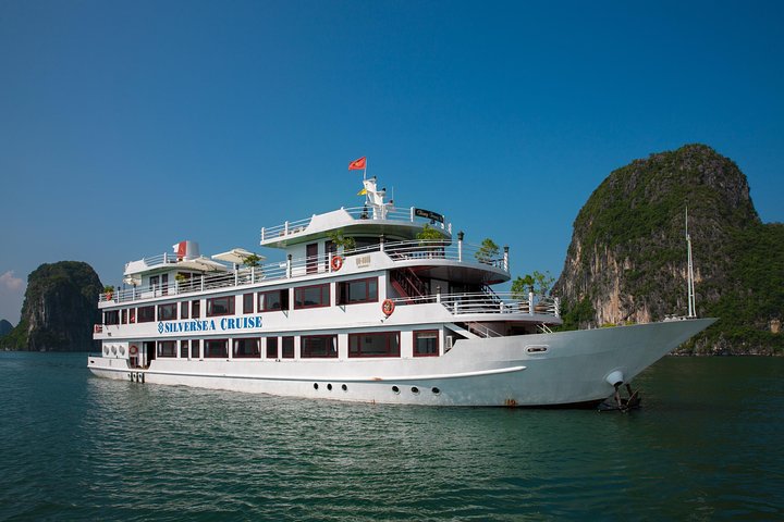 2 days 1 night on Halong bay with modern cruise - Image 1