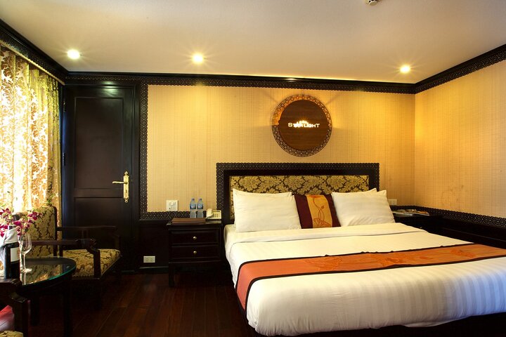 2 Days and 1 Night 4 Star Cruise in Halong Bay - Image 4