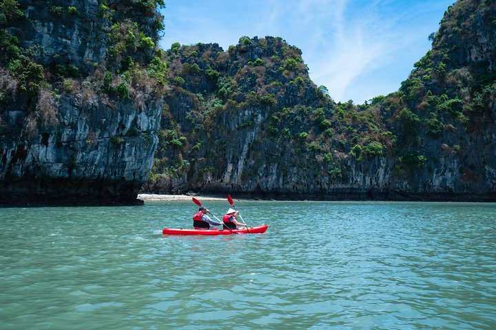 2 days Halong Bay and Bai Tu Long Bay - Overnight Victory Star Cruise 5* - Image 4