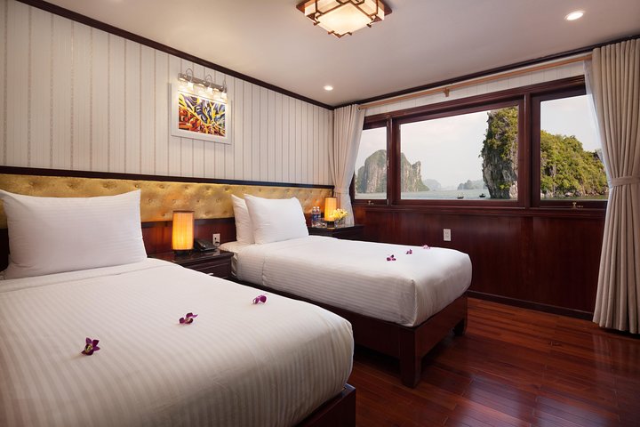 2 Days Halong Bay - Halong Sapphire Cruise - Image 4