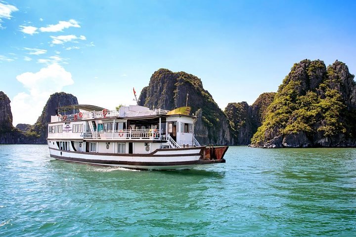 2 Days Overnight on Cozy Bay Cruise Ha Long - Image 1