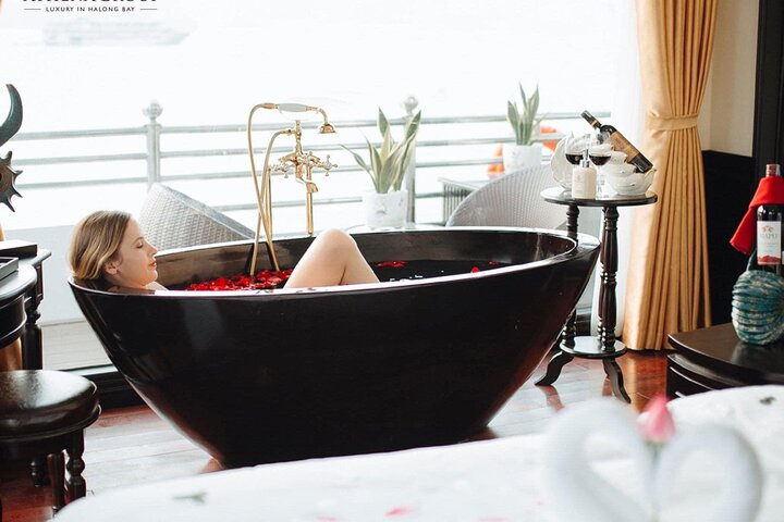 2D1N to Halong Bay - Athena Cruises 5-star/Free kayaking,Cave... - Image 1