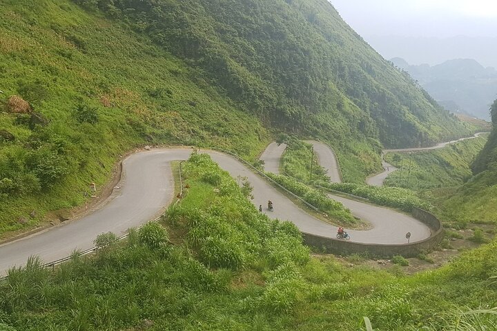 4 Days 5 Nights Ha Giang Easy Driving Motorbike Tours - Image 4