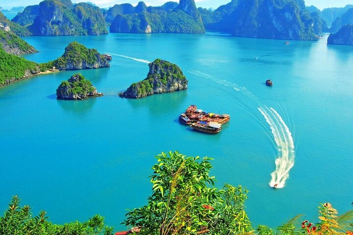 5 Days 4 Nights Highlight Vietnam Tours - Image 2