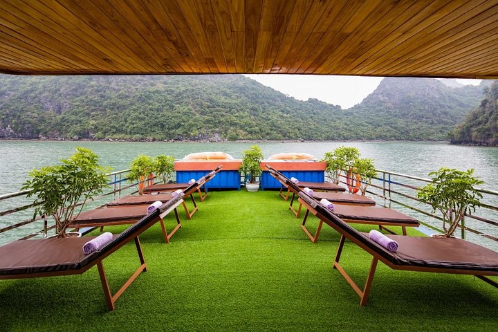Alova Premium/Mimosa cruise Ha Long Bay – Lan Ha Bay One Day Trip - Image 4