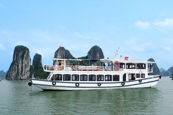 Amazing Landscape in a Full Day Tour in Ha Long - Image 2