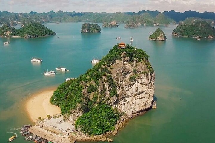 Amazing Landscape in a Full Day Tour in Ha Long - Image 1