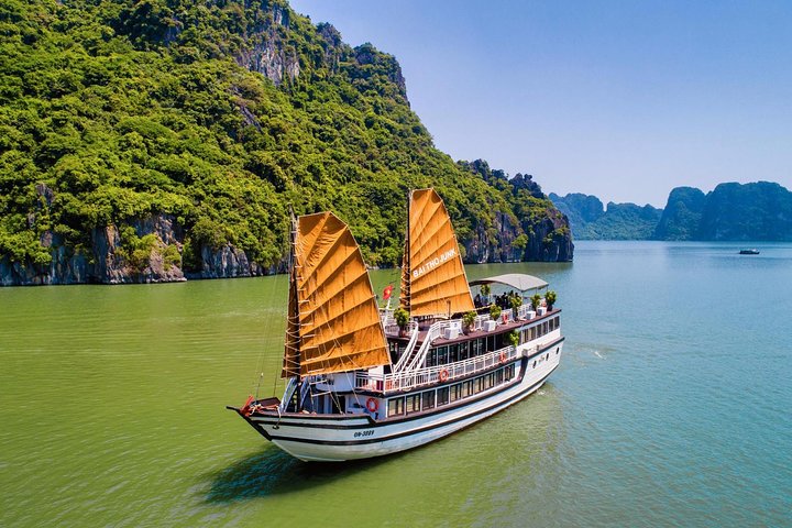 Bai Tu Long bay Boutique Cruise 2D/1N: Kayaking & swimming at pristine places - Image 1
