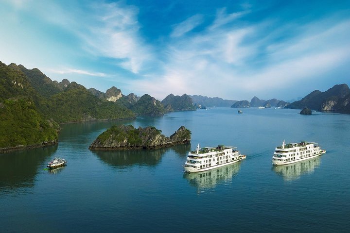 BEST SELLER- 2 Day/1 Night Cruise with All-Inclusive - Image 1