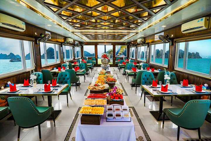 Best seller Halong Bay Day cruise: Sung Sot cave, Titop, kayaking - Image 4