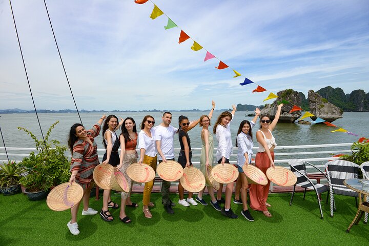 Best seller Halong Bay Day cruise: Sung Sot cave, Titop, kayaking - Image 1