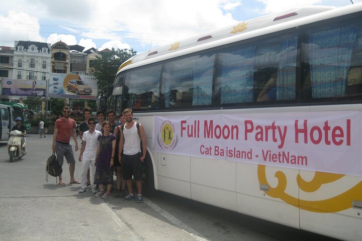 Combo: Bus Ha Noi to Cat Ba + 1 Day Boat Trip, La Ha Bay, Ha Long Bay - Image 1