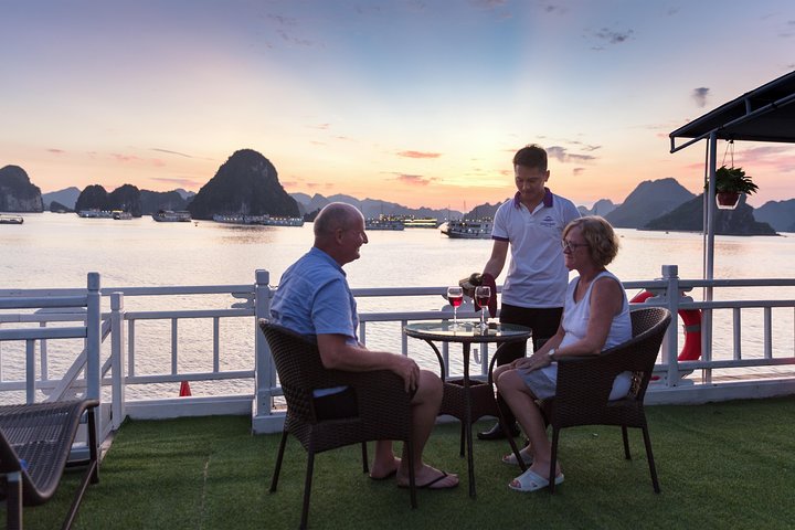CozyBay Cruise-The Best Small Group 2D/1N inHalong-All inclusive  - Image 2