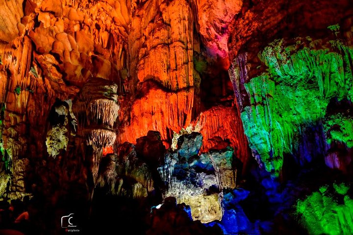 Deluxe Halong Bay 6 Hours Cruise To Visit Surprising Cave And Titop Island  - Image 4
