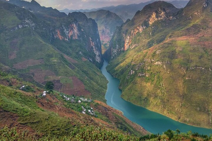 Discover Ha Giang 3D4N Tours by Motorbike -All inclusive - Image 5