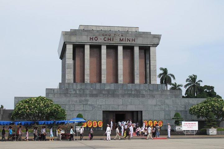 Discover The Hidden Beauty of Ha Noi Capital from Ha Long Cruise Port - Image 3
