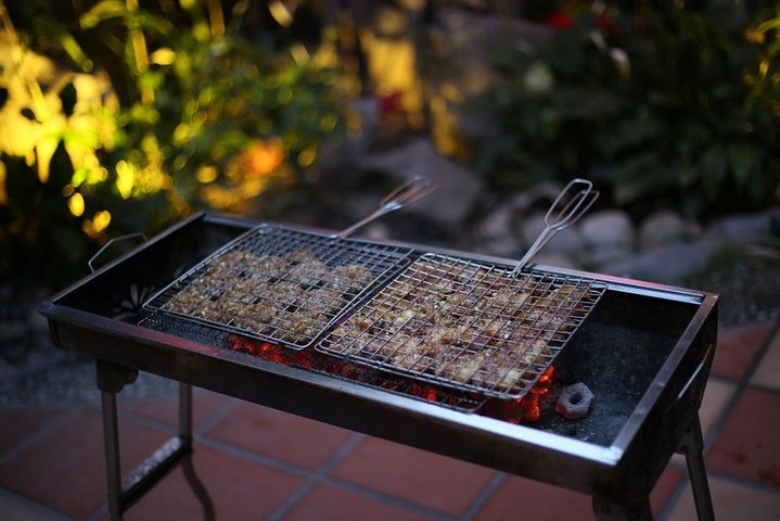 Enjoyable Cooking Experience in Local Villa - Image 5