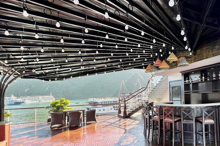 Erina Cruise Lan Ha Bay Halong Bay 2 days 1 night depart from Hanoi Old Quarter - Image 5