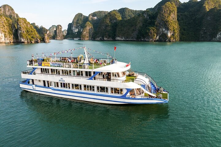 Full Day Ha Long Bay Cruise, Cave, Kayaking, Swimming, Lunch, Bus - Image 5