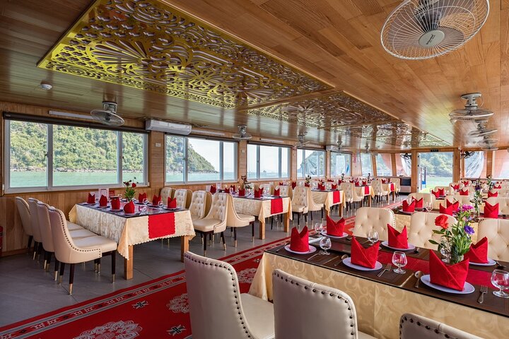 Full Day Ha Long Bay Cruise Day Tour - Image 3