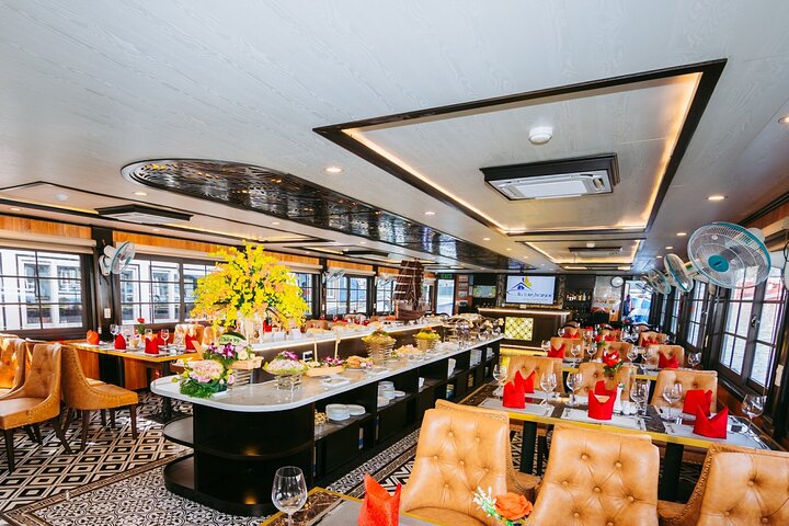 Full-Day Halong Bay 5 Stars Luxury Cruise Tour with Buffet Lunch - Image 5