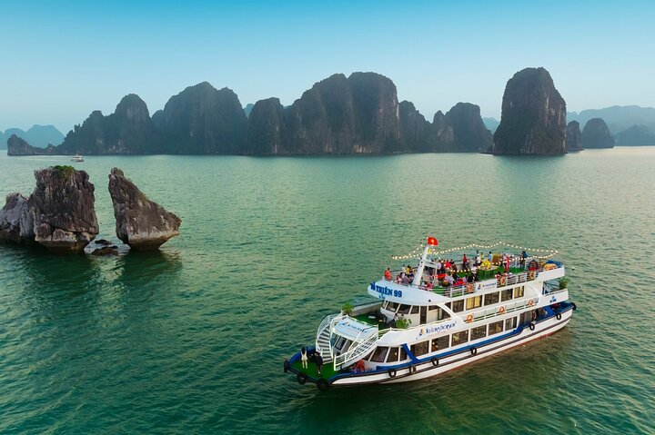 Full-Day Halong Bay 5 Stars Luxury Cruise Tour with Buffet Lunch - Image 1