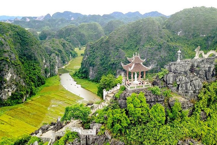 Full day Hoa Lu - Mua Cave - Trang An Boating with transfer & Buffet lunch - Image 3