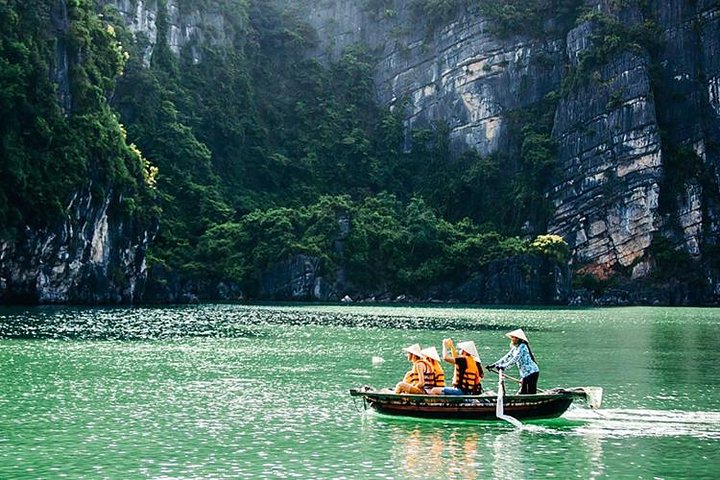 Full Day Tour Halong Bay & Lan Ha Bay on 5tar Premium Cruise - Image 5