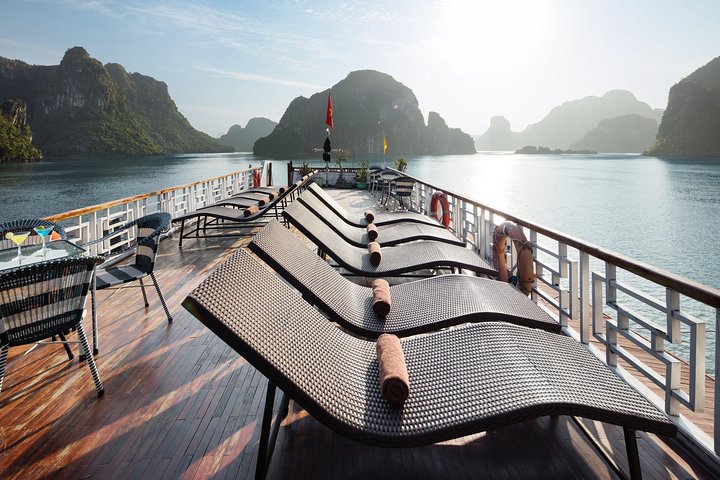 Ha Long Bay 2D1N on a 3-Star Cruise - Image 4
